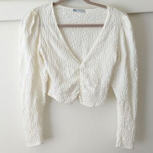 Zara Cream Textured Crop Top